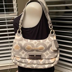 Coach shoulder bag